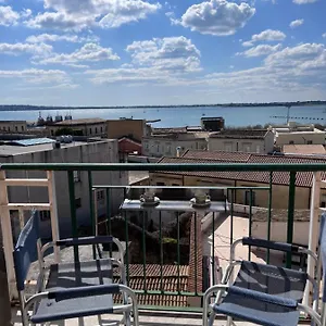 marconi-sea-view-apartments.sicilyhotelsitaly.net/