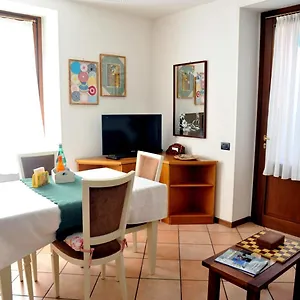 casa-marina.it-lombardy.com/